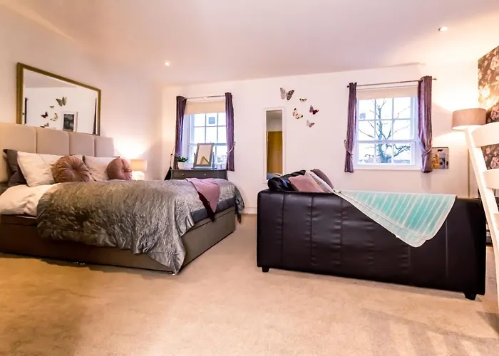 Domus House Studio Apartments In Chester City Centre With Free Parking By Rework Accommodation