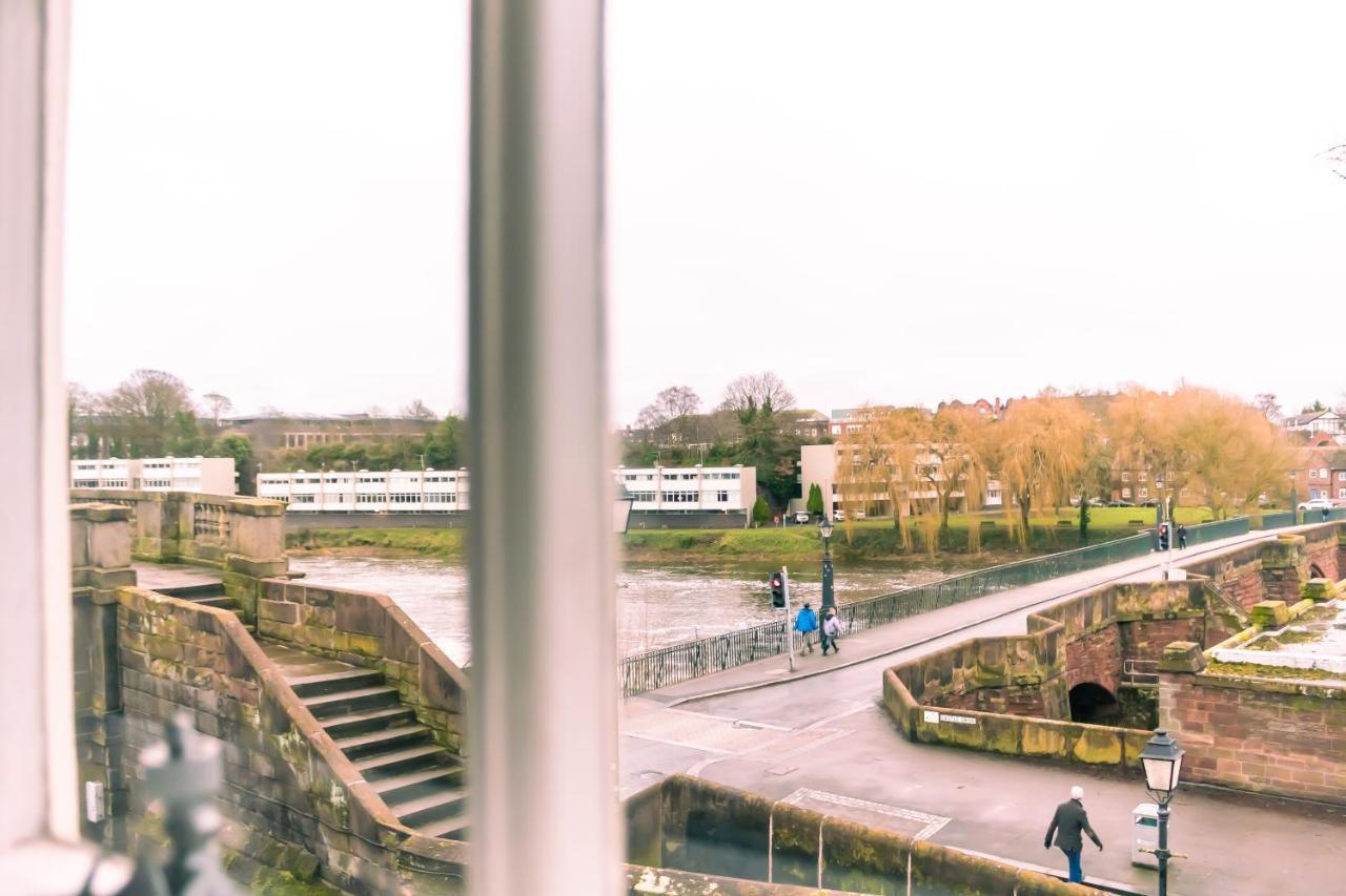 Domus House In Centre With Free Parking By Rework